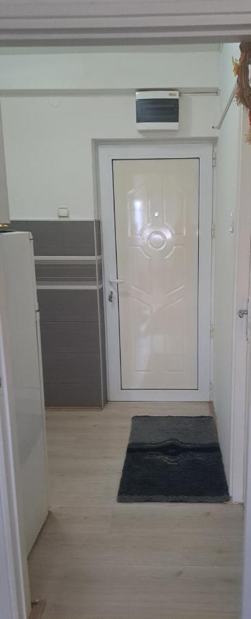 Apartman Sa Panoramom Kruševac Exteriér fotografie