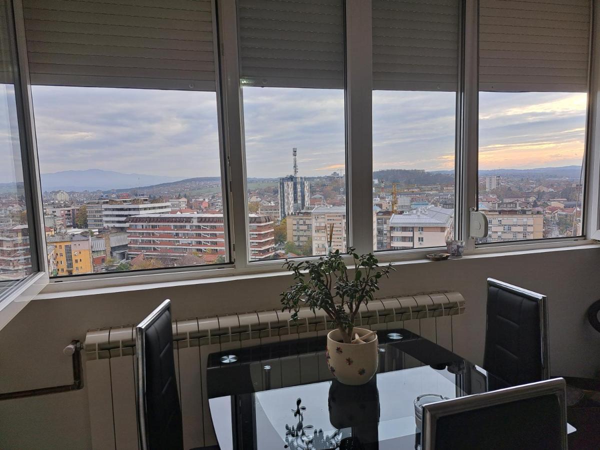 Apartman Sa Panoramom Kruševac Exteriér fotografie