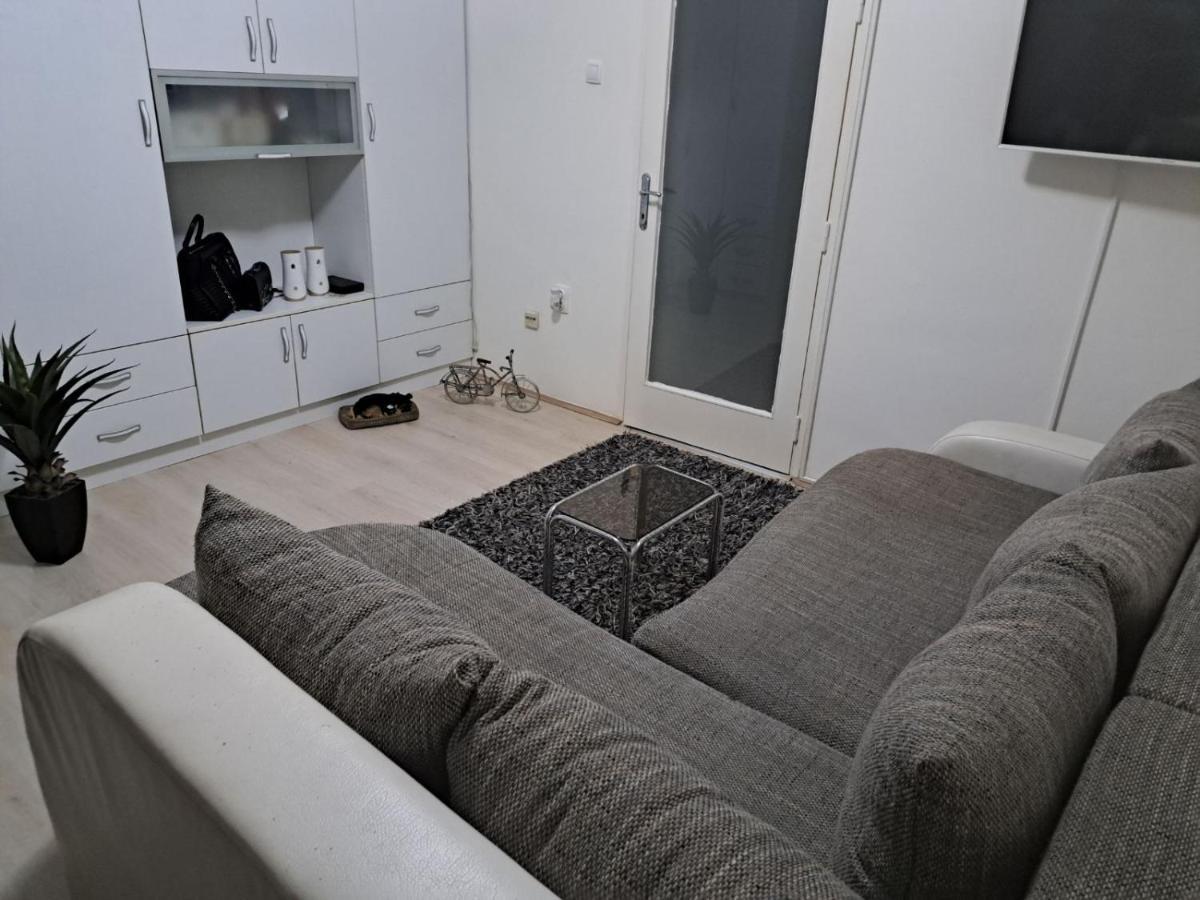 Apartman Sa Panoramom Kruševac Exteriér fotografie